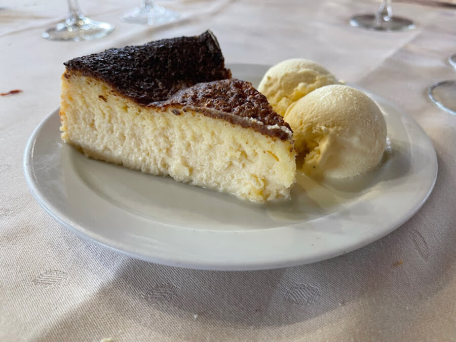 tarta-de-queso-con-helado